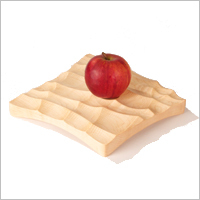 Wave In Maple by Moyu Zhang